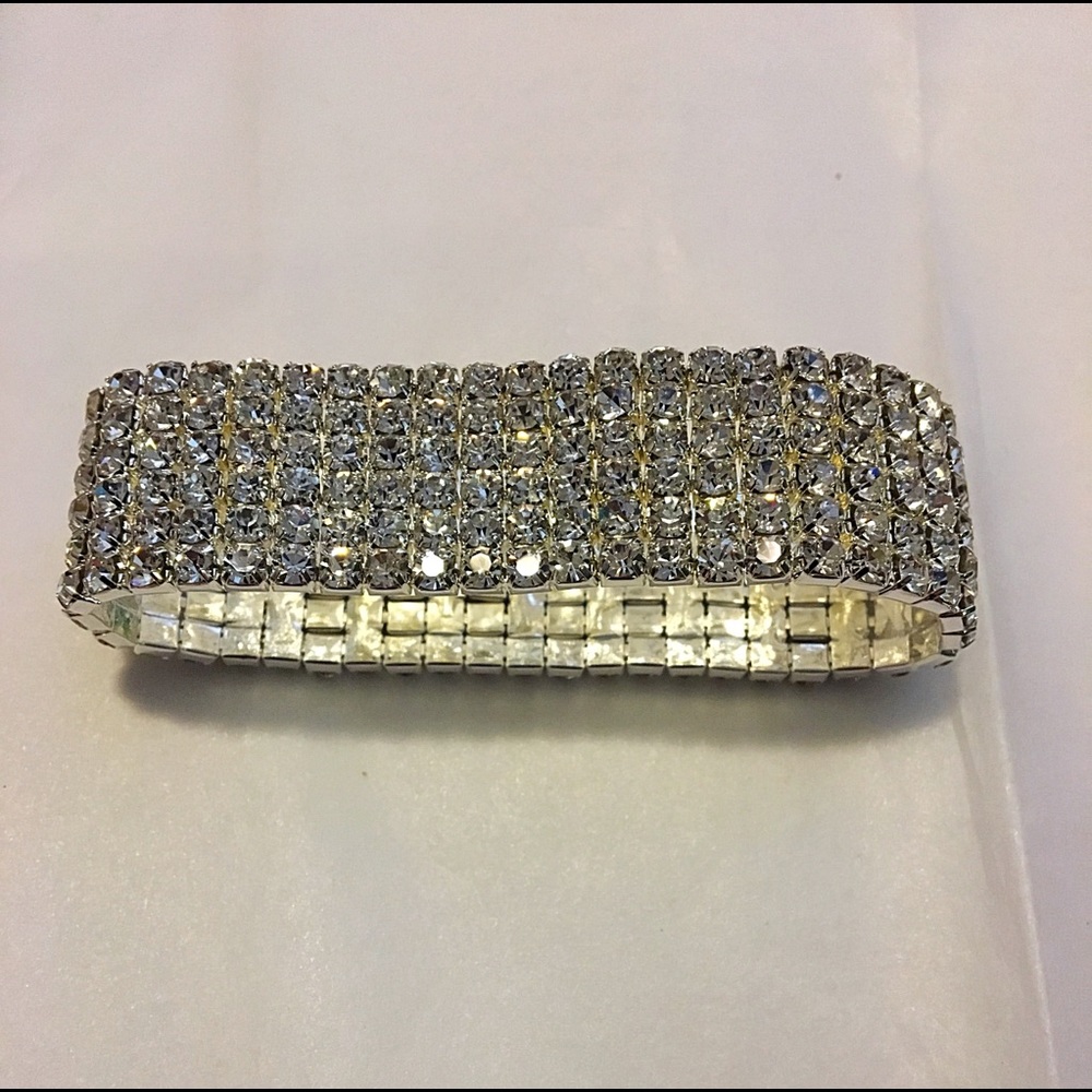 Bling Bling Bracelet Band 💍🌟👑! NEW